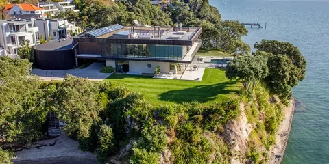 Explore Beachfront Living: Coastal Houses for Sale in Auckland